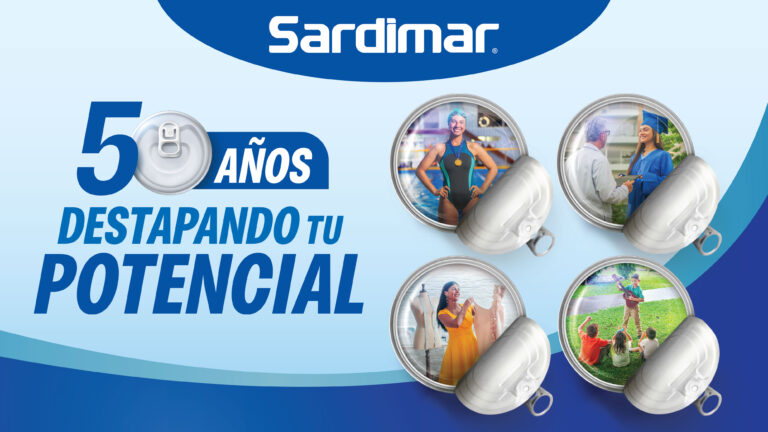 imagen con 4 latas y un texto diciendo 50 años destapando tu potencial